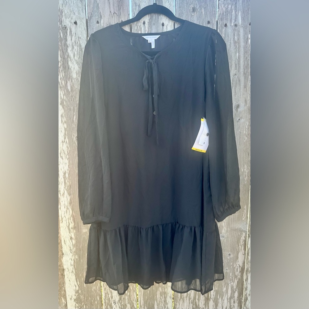 NWT • DRAPER JAMES • NECK FLOUNCE BLACK SHIFT DRESS • SIZE MEDIUM